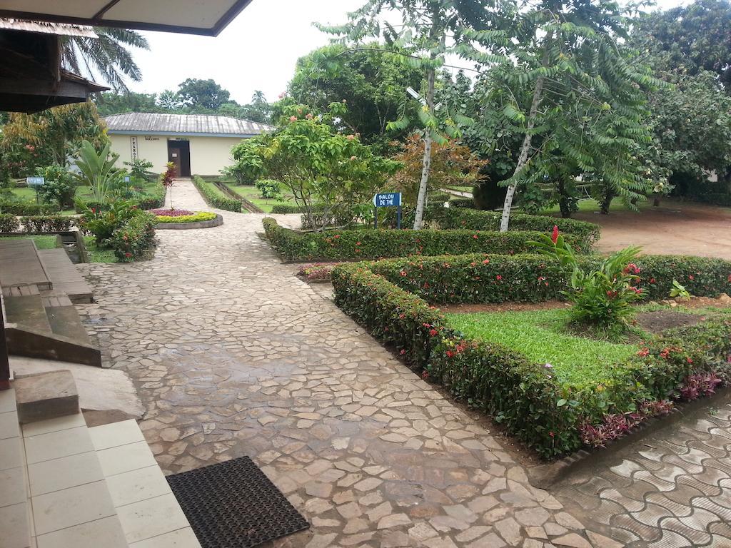 Hotel Framotel Kribi Bagian luar foto