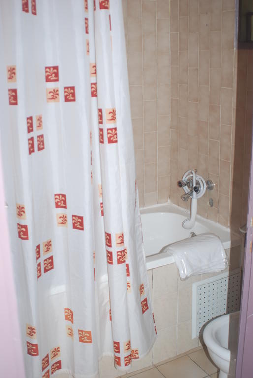 Hotel Framotel Kribi Ruang foto