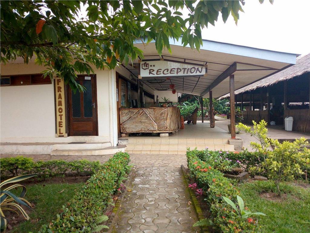 Hotel Framotel Kribi Bagian luar foto