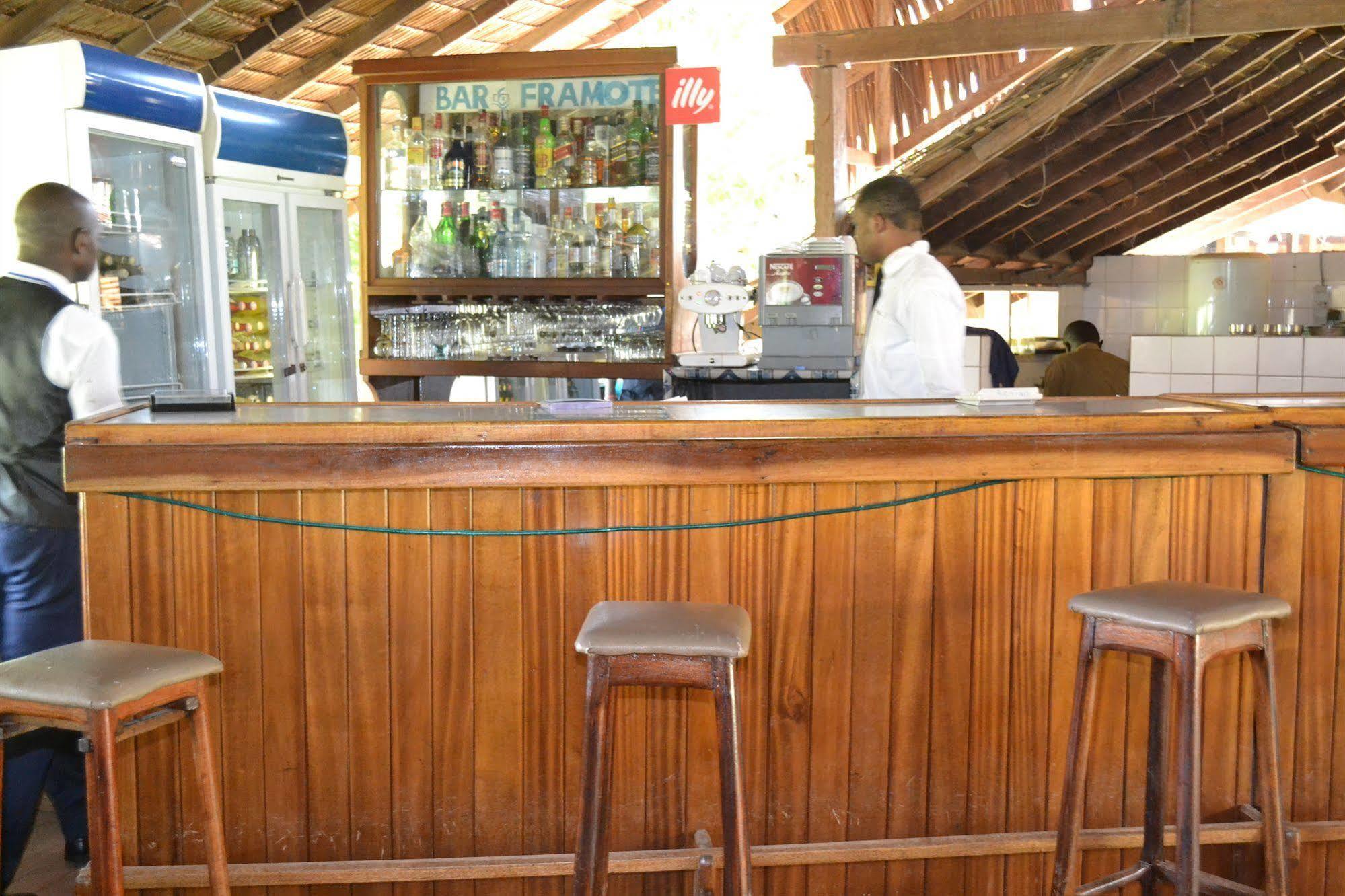Hotel Framotel Kribi Bagian luar foto